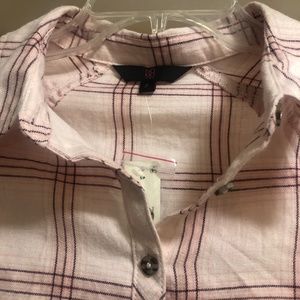 NEW small cotton plaid pink long sleeved shirt , high low style NWT